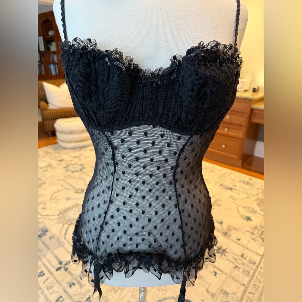Victoria's Secret "Sexy Little Things" Milkmaid Mesh Corset w/Garter Clips 36C - Picture 2 of 8